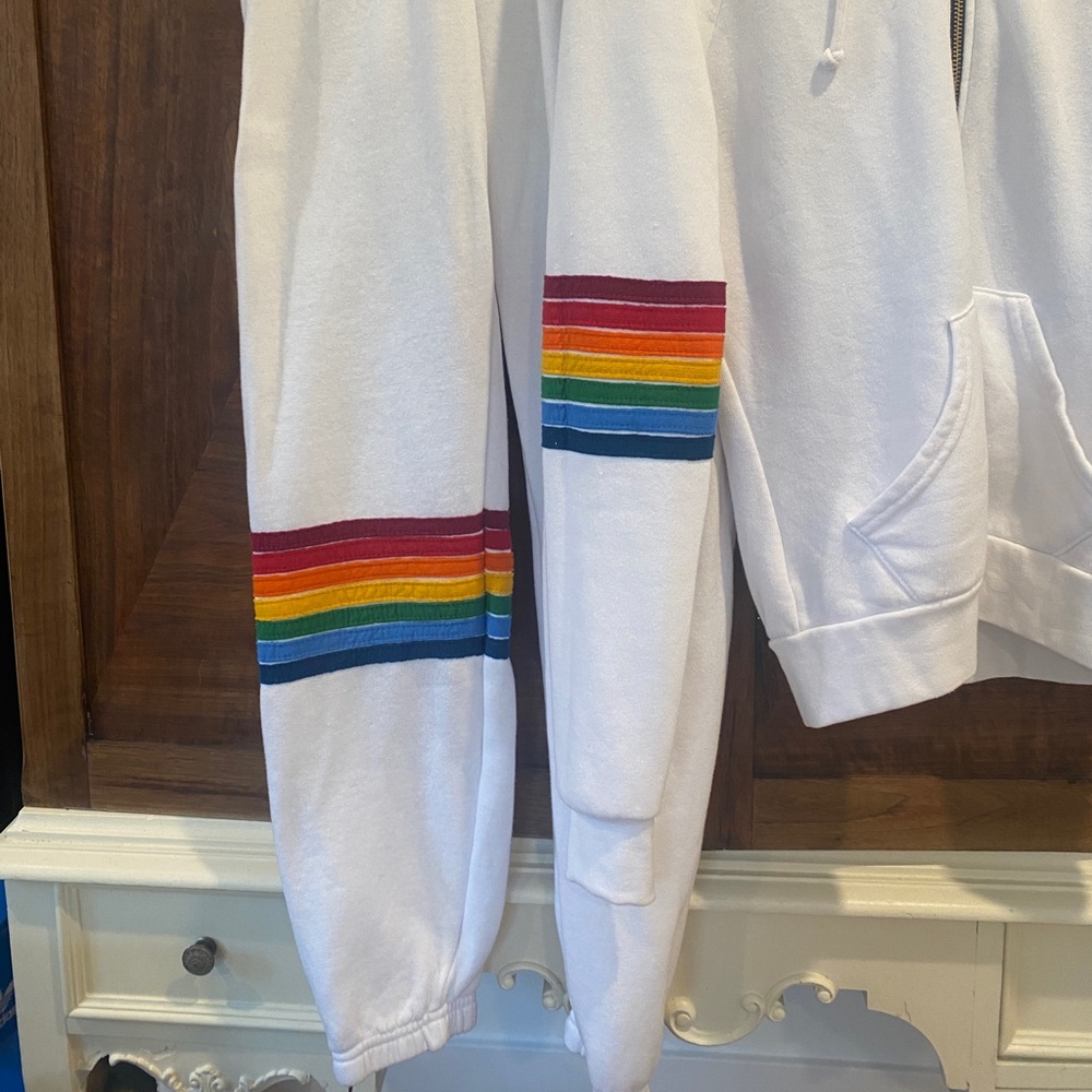 Aviator Nation XS zip hoodie and sweatpants XS both in like new condition.
